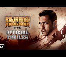 Get Ready as we unveil the trailer with english subtitles of the most awaited film âBajrangi Bhaijaanâ coming to the theatres this EID.
Subscribe to http://www.youtube.com/c/salmankhanfilms for all the Bajrangi Bhaijaan videos.
Bajrangi Bhaijaan features Salman Khan, Kareena Kapoor ... Bajrangi Bhaijaan | Official Trailer with English Subtitles| Salman Khan, Kareena Kapoor, Nawazuddin